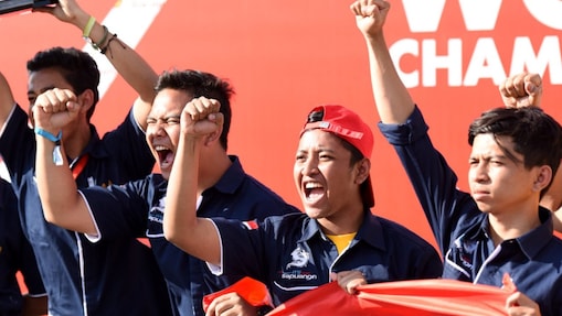 Shell Eco-marathon team celebrate