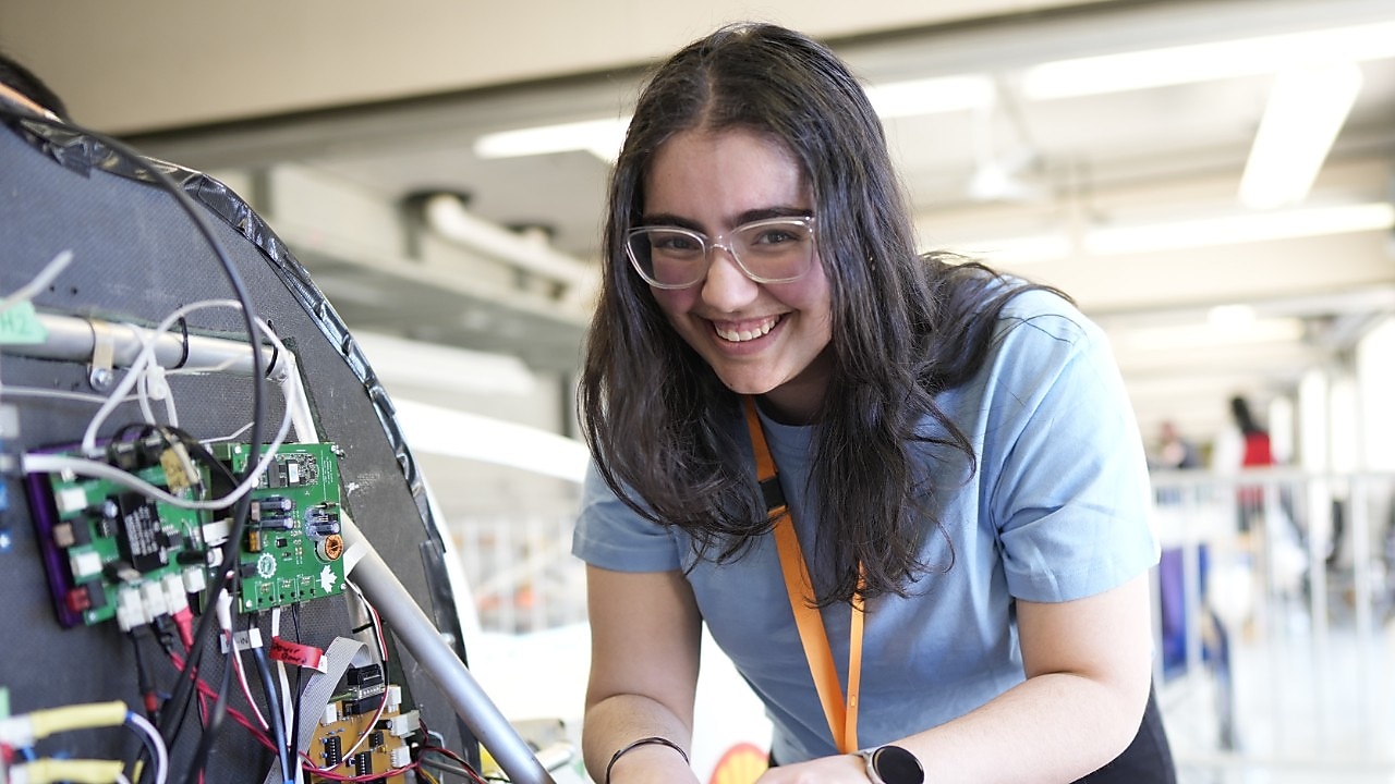 University of Alberta Eco Car on the efficiency of Hydrogen Fuel Cells