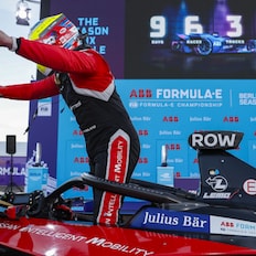 Oliver Rowland takes his maiden Formula E win at the penultimate round of season six in Berlin. His lights to flag victory started from pole position to the top step of the podium. Image Credit: Formula E